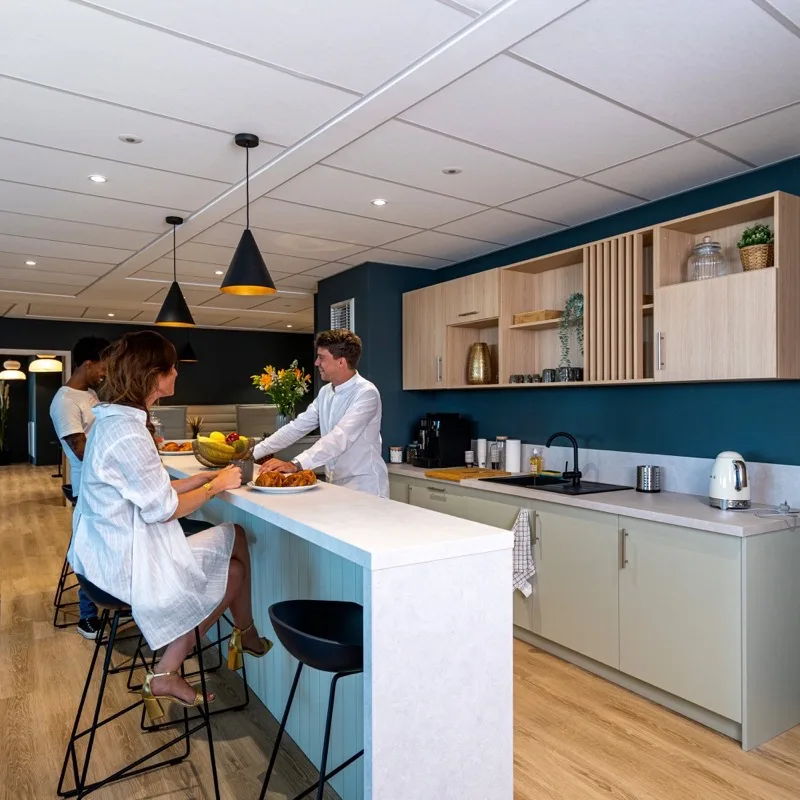 Espace cuisine et tisanerie du POD Coworking Rennes gare